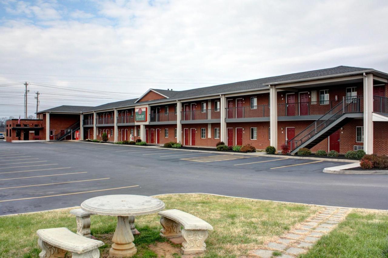 Luxbury Inn & Suites Maryville Exterior foto